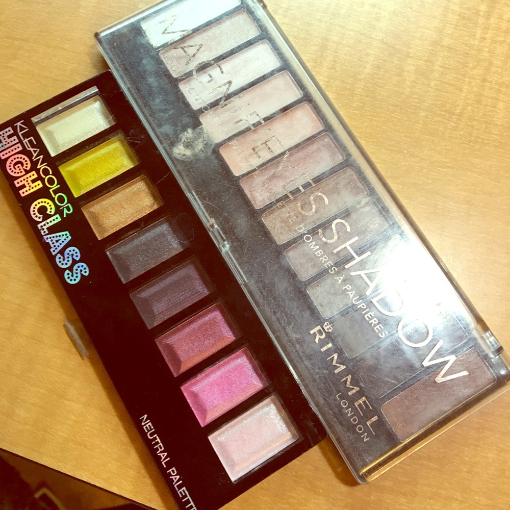 Bundle of Used Eyeshadow